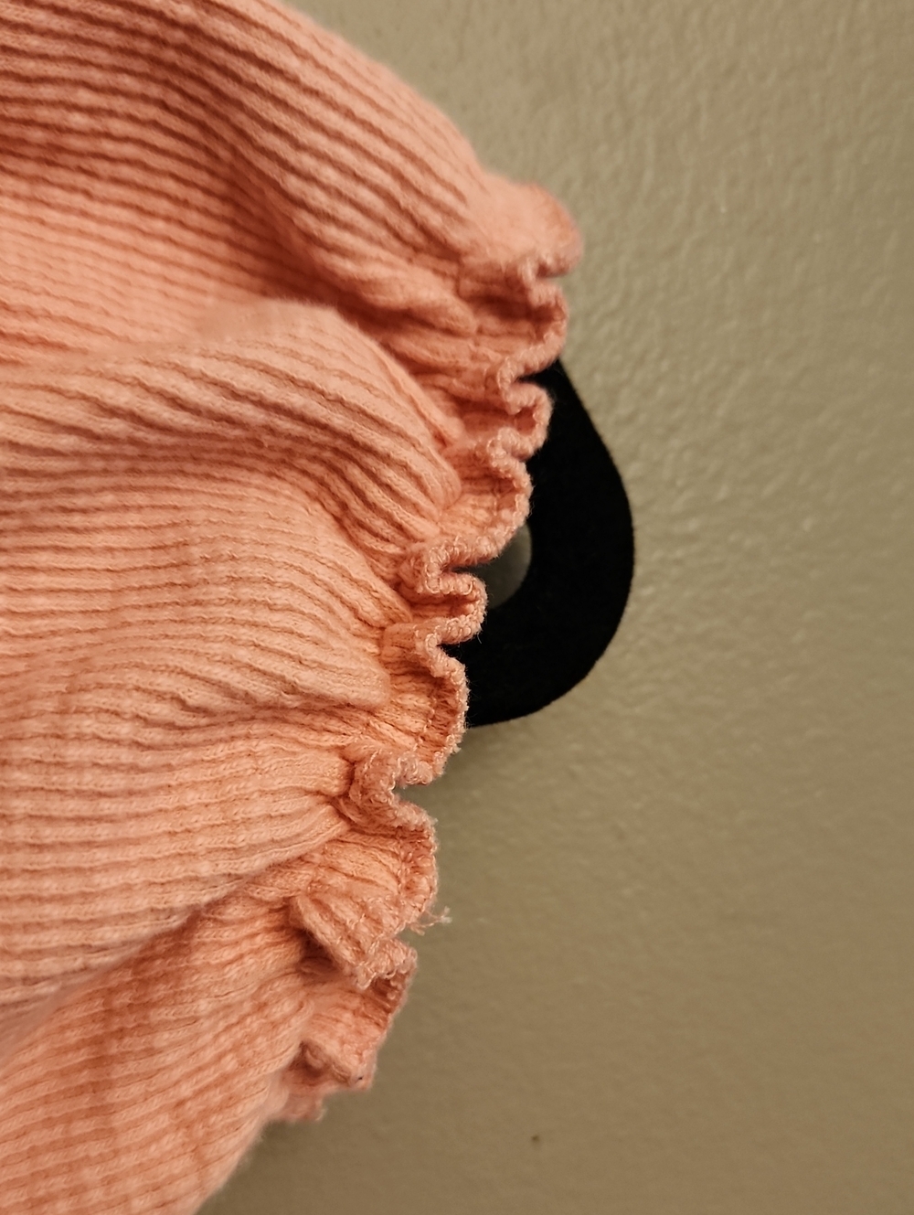 Forever 21 Smocked Off-Shoulder Crop Top - Picture 4 of 16